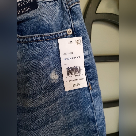 NEW Real curve jeans - Picture 5 of 11